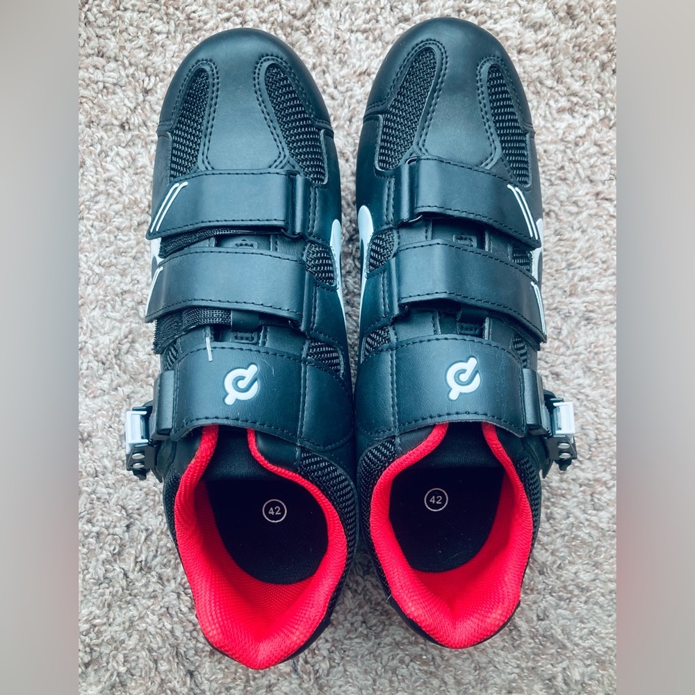 Peloton Spin Cycling Bike Shoes Black/Red Size 42 US Men's 9/ Women's 11